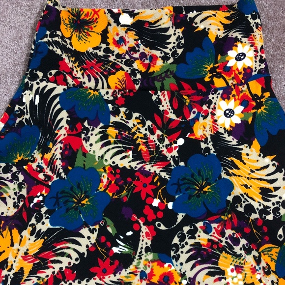 LuLaRoe Dresses & Skirts - LulaRoe Small Azure